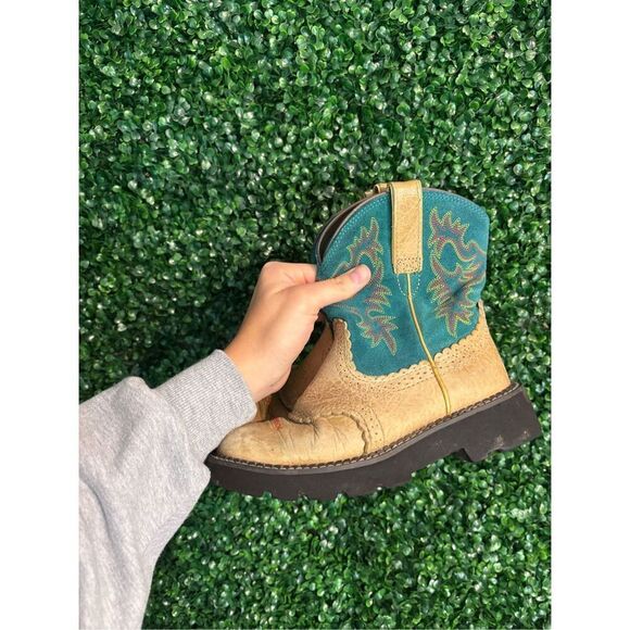 ARIAT Women’s Tan and Blue Suede Leather Fatbaby Boots Sz 6B - Picture 1 of 8